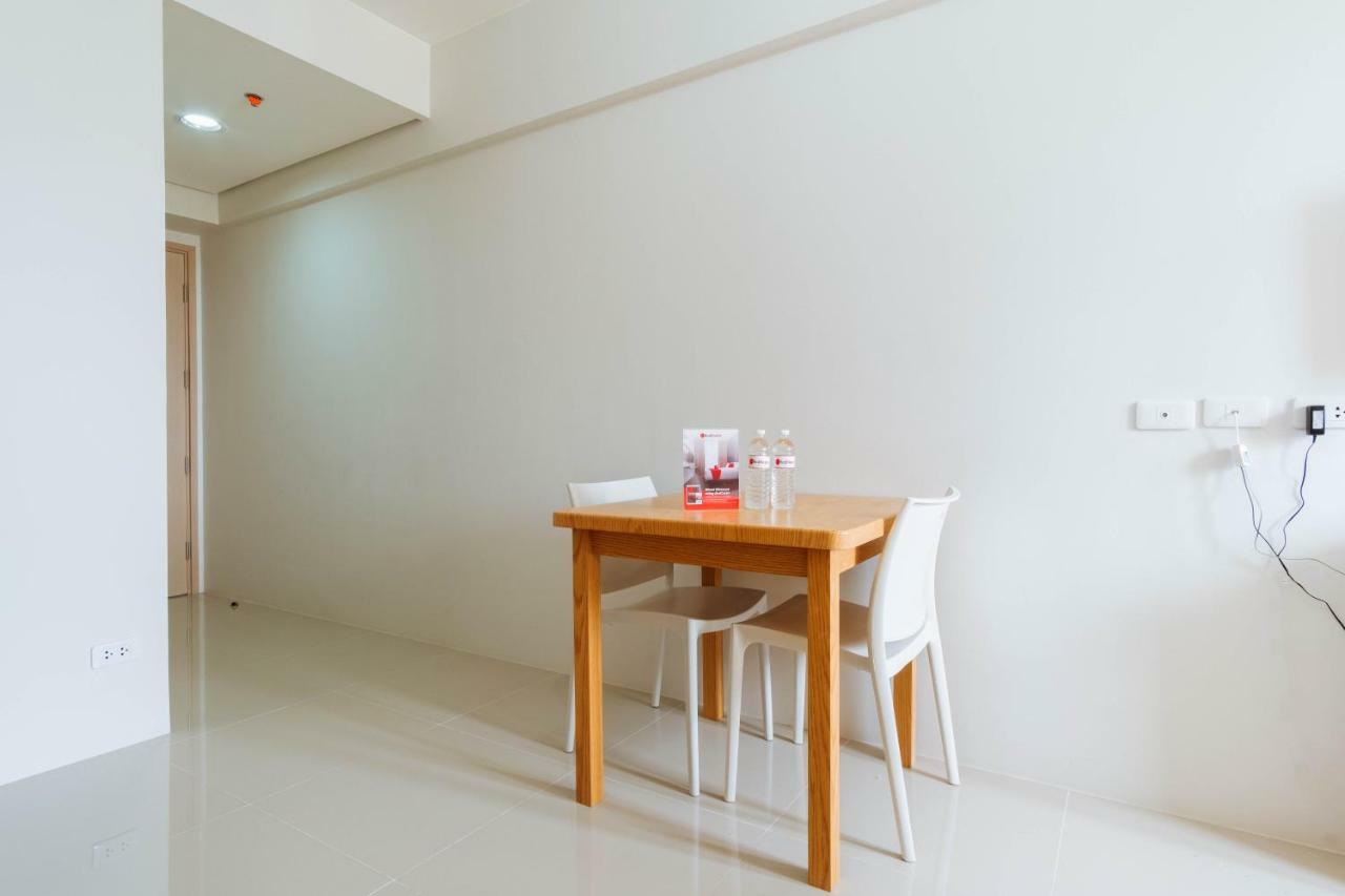 RedDoorz Plus @ Silk Residences Sta. Mesa Monthly Stay Manila Exterior foto