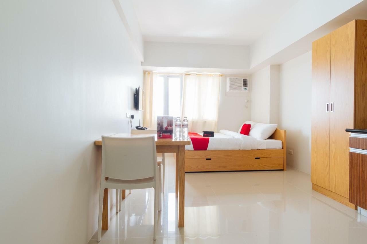 RedDoorz Plus @ Silk Residences Sta. Mesa Monthly Stay Manila Exterior foto