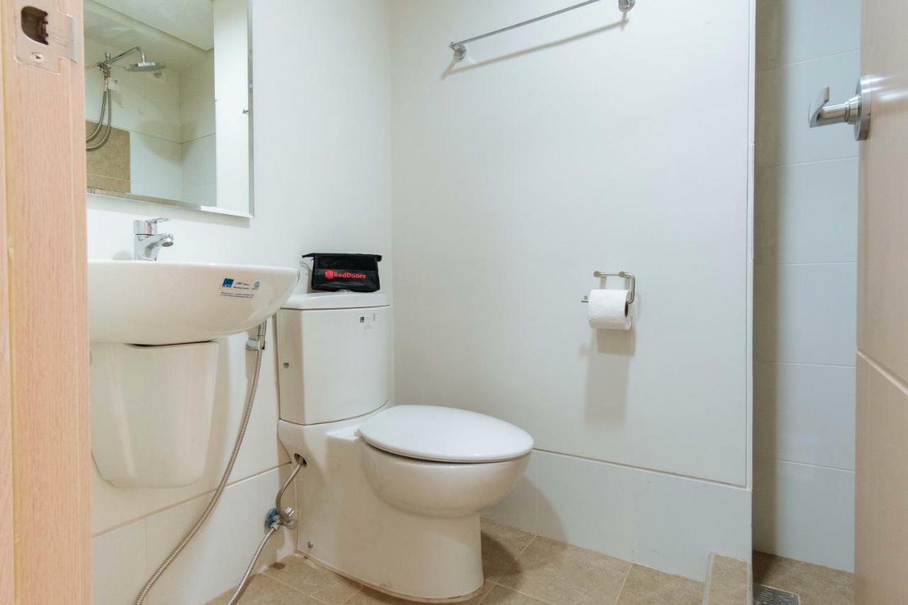 RedDoorz Plus @ Silk Residences Sta. Mesa Monthly Stay Manila Exterior foto